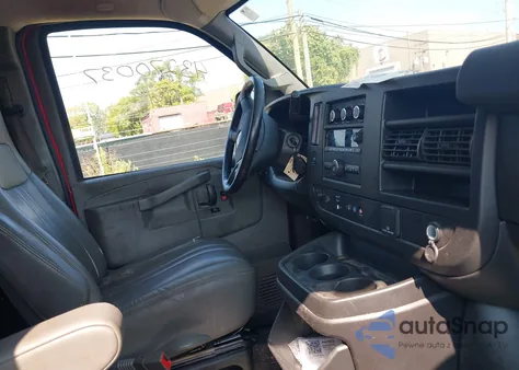 2021 Chevrolet Express Cargo Rwd 2500 Regular Wheelbase Wt z USA, uszkodzony, nr VIN 1GCWGAFP6M1219450